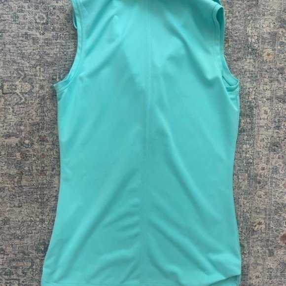 Nike Sleeveless Golf Tour Performance Dri-Fit Top - Picture 7 of 7
